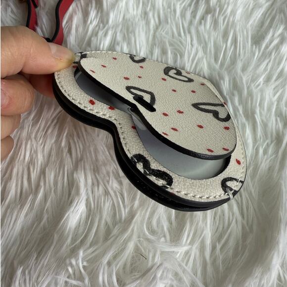 Coach Luggage Tag Red Heart Print Canvas Charm - Picture 5 of 8